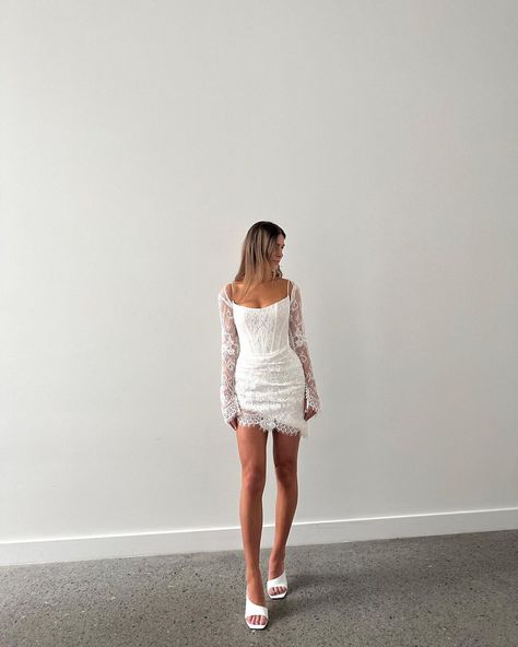 Bride Evening Dress Short, Elopment Dresses Short, Short White Bridal Dress, Wedding Afterparty Dresses, Reception Wedding Dress Short, Short Reception Dress For Bride, Short Elopement Dress, Short Wedding Dress With Sleeves, Short Reception Dress