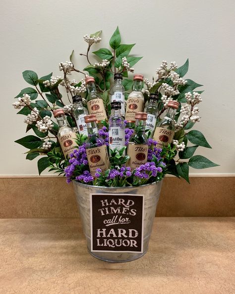 Mini Alcohol Bouquet, Mini Bottle Bouquet, Shot Bouquet, Fundraising Baskets, 21st Birthday Gift Baskets, Alcohol Gift Ideas, 21 Gift Ideas, Booze Bouquet, Alcohol Bouquet