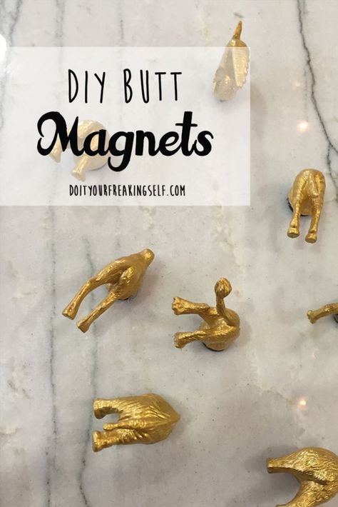 Fun and quirky animal butt DIY Magnets! For anyone with a fridge or love of quirky home decor! Quirky Home Decor Inspiration, Diy Magnets, Upcycled Home, Quirky Decor, Disney Home Decor, Quirky Home, Quirky Home Decor, Upcycled Home Decor, Decoration Originale