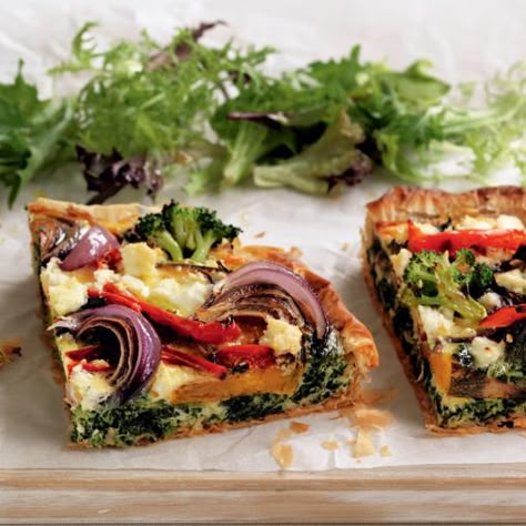 Feta Tart, Vegetable Tart, Savoury Tarts, Healthy Food Guide, Roasted Vegetable, Quiche Recipes, Tart Recipes, Vegetarian Meals, Aioli