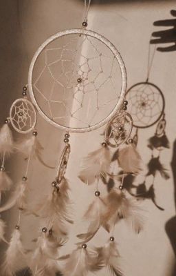 Dreamcatcher Aesthetic, Aesthetic Wallpaper Vintage, 15 Aesthetic, Dreamcatcher Wallpaper, Dream Catcher White, Diy Crafts Bookmarks, Wall Paper Phone, Christmas Aesthetic Wallpaper, Dream Dream