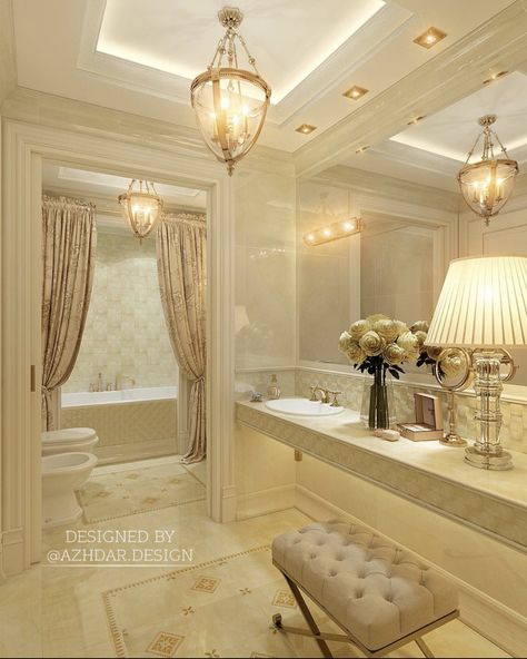 Old Money Bathroom Aesthetic, English Mansion Interior, Old Money Bathroom, Princess Bathroom, Mansion Bathroom, English Bedroom, Gold Frame Gallery Wall, Vintage Modern Bathroom, Classical Bathroom