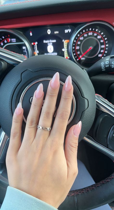 Pink Acrilyc Nails Almond, Almond Shaped Nails Clear Pink, Natural Pink Acrylic Nails Almond, Pink Polygel Nails Almond, Pink Translucent Acrylic Nails, Almond Nails Designs Summer Natural, Nudeish Pink Nails, American Almond Nails, Clear Acrylic Nails By Skin Tone Range