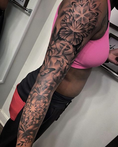 Whole Sleeve Tattoo, Arm Tattoos Black, Tattoos With Deep Meaning, Girl Thigh Tattoos, Arm Sleeve Tattoos For Women, Japanese Tattoo Symbols, Hand Tattoos For Girls, Pretty Hand Tattoos, Cute Tats