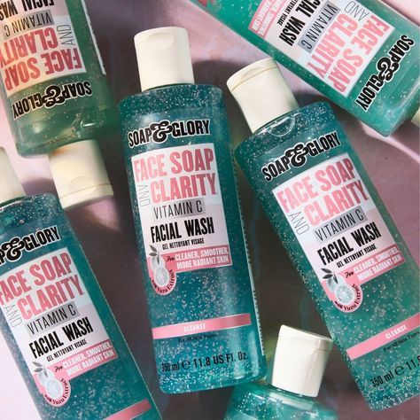 Soap & Glory Face Soap & Clarity Vitamin C Facial Wash 350 Ml online in Pakistan. The best quality branded product with fast delivery. Shop now at Bloomify.pk #bloomify #bloomifypk #skincare #soap&glory #facewash #vitamincfacewash #sale #discount #onlinecosmeticstore #pakistan Yuzu Fruit, Vitamin C Face Wash, Vitamin C Facial, Mask Cream, Hand And Foot Care, Soap Glory, Face Soap, Soap And Glory, Shower Skin Care