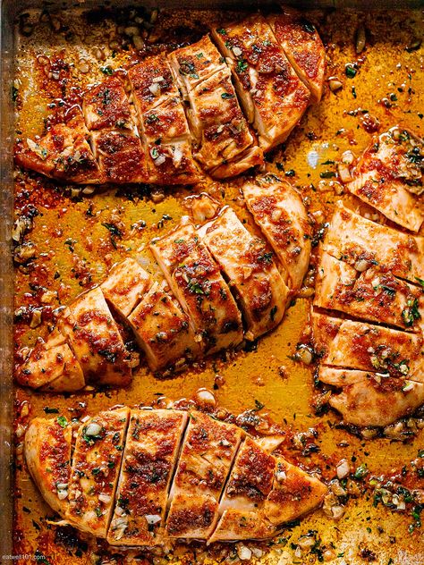 Saucy Baked Chicken, Beach Cooking, Juicy Chicken Breast Recipes, Chicken Breast Oven Recipes, Chicken Breast Oven, Panini Recipes Chicken, Moist Chicken Breast, Man Recipes, Juicy Baked Chicken