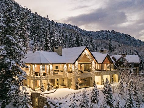 As Good as it Gets: The Colorado Luxury Home with Ski-In Access - Ski Mansion, Aesthetic House Exterior, Winter House Exterior, Aspen Ski, Aspen House, Aspen Snowmass, Cabin Exterior, Ski House, Aspen Colorado