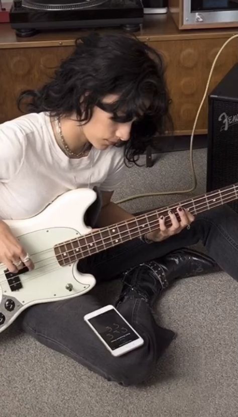 Girl Bassist Aesthetic, Bassist Aesthetic Girl, Female Bassist Aesthetic, Female Bassist, Dark Curly Hair, Rockstar Girlfriend, Rockstar Aesthetic, Rockstar Gf, Aesthetic Garden