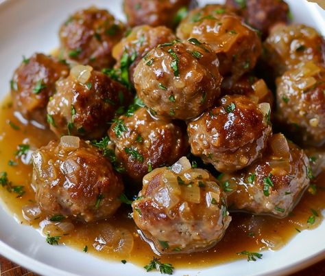 Classic Meatballs and Gravy – Chloe foods Baked Meatballs And Gravy, Pork Meatballs And Gravy, Gravy Meatballs, Meatballs With Gravy, Classic Meatballs, College Diet, Meatballs And Gravy, Potato Gravy, Best Meatballs