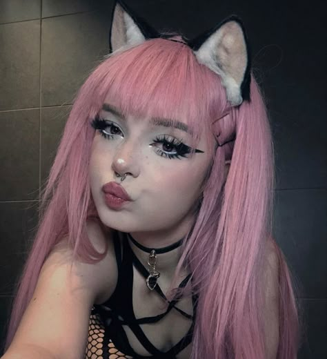 Milkgore Makeup, Egirl Pink Hair, Cat Girl Makeup, Pink Hair Cosplay, Milk Gore, Gamer Girl Makeup, Egirl Inspo, Egirl Pink, Diy Goth Clothes