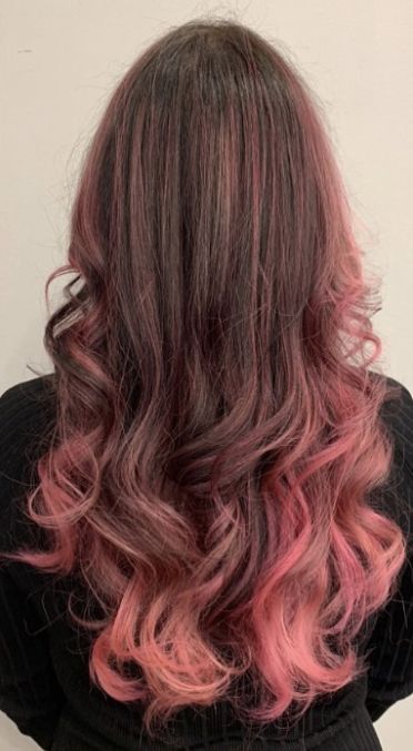 Brown Hair Fade, Brown Hair With Pink Highlights, Pink Hair Tips, Brown And Pink Hair, Pink Hair Highlights, Pink Hair Streaks, Pink Balayage, Highlights On Brown Hair, Underlights Hair