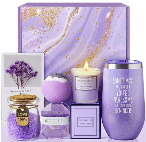 Body Exfoliants, Lavender Gift Basket, Happy Birthday Christmas, Gift Basket For Women, Facial Care Products, Oriflame Products, Lavender Spa, Candle Bath, Korean Beauty Products