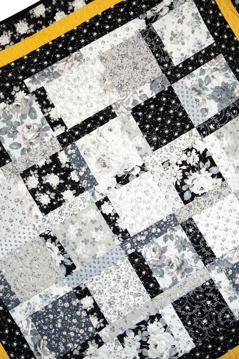 Serenity – Building Blocks Quilt + FREE Tutorial! – Riley Blake Designs Quilts Black And White, Building Block Quilt Pattern, Building Blocks Quilt Pattern Free, Black And White Quilts Patterns Ideas, Building Blocks Quilt Pattern, Building Blocks Quilt, Black Quilts, Purple Quilt, Black And White Quilts