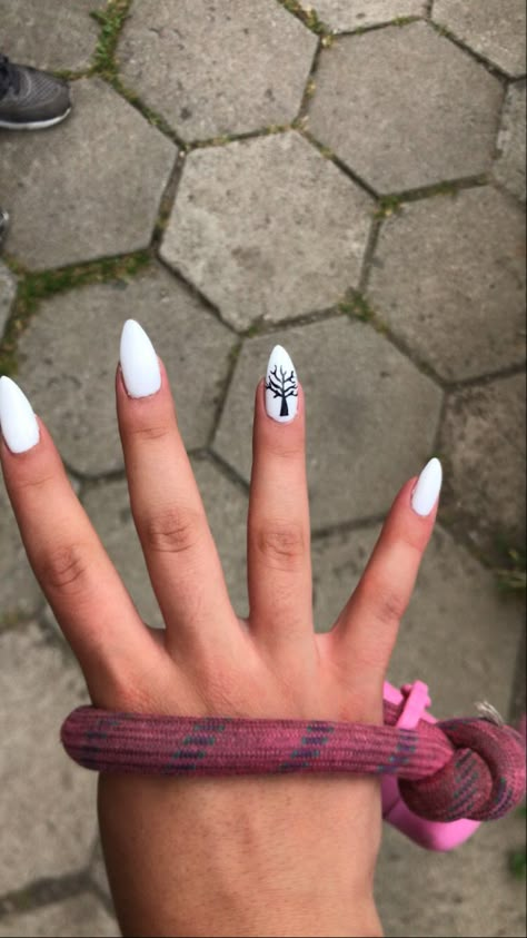 Juice Wrld Nails Acrylic, Xxxtentacion Nails, Juice Wrld Nails, Goth Nail Ideas, Alt Nails, White Nail Art Designs, Nailart Aesthetic, Long White Nails, Artist Nails