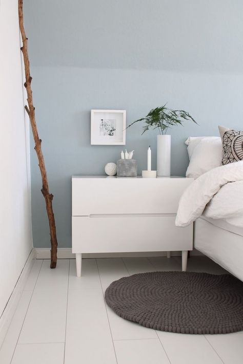 Minimalist Dekor, Light Blue Walls, Interior Design Minimalist, Blue Furniture, White Furniture, Blue Bedroom, Furniture Arrangement, White Bedroom, Decor Minimalist