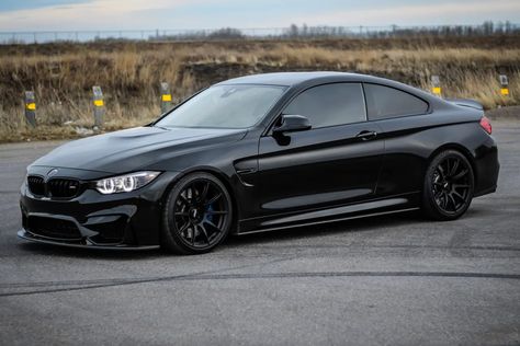 BMW F82 Coupe M4 with 19" SM-10 in Satin Black on BMW F82 F83 - Apex Album Bmw M4 F82 Black, Bmw M4 F82, M4 F82, F82 M4, Dream Cars Bmw, Bmw 6 Series, Cars Bmw, Future Cars, Bmw M4