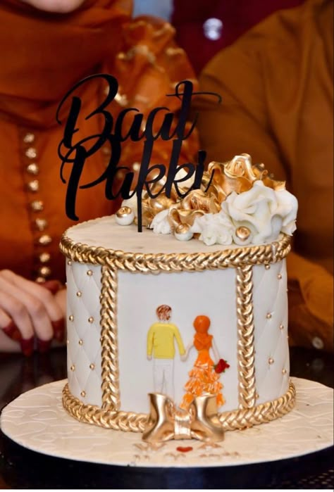 Cake For Roka Ceremony, Roka Cake Designs, Kareena Wedding, Baat Pakki Ideas, Roka Ceremony, Baat Pakki, Decorating Icing, Cake Decorating Icing, Simple Birthday Decorations