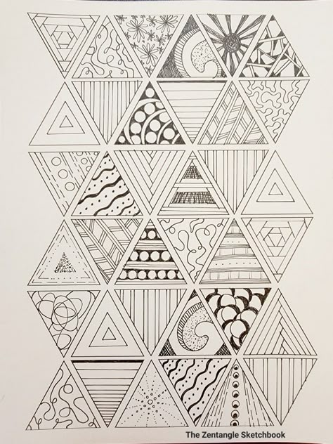 Cool Triangle Designs, Zentangle Patterns In Triangles, Zentangle Triangle Pattern, Triangle Zentangle Patterns, Triangle Design Pattern, Grid Paper Doodles, Zendala Patterns, Zentangle Sketchbook, Triangle Art Design