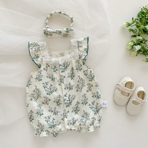 Stepping into sunshine with this charming romper, blooming with cuteness and spring vibes Forest Green Dress Romper, Stylish Kids Outfits, Vintage Jumpsuit, Trendy Baby Clothes, Vintage Paisley, Toddler Romper, Cool Baby