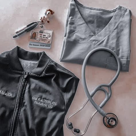 Aesthetic Medical, Doctor Aesthetic, Nursing Goals, Nursing Motivation, Aesthetic Doctor, Medical School Life, Nursing School Motivation, Vet Medicine, Nurse Inspiration