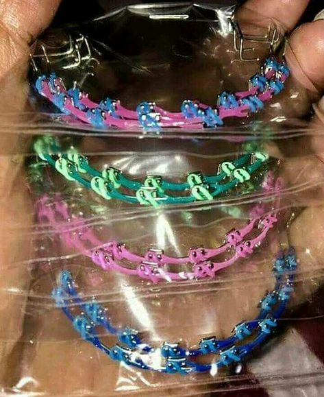 Fake Braces For Sale, Fake Braces Diy, Click Braces, Brace Colors, Braces Aesthetic, Fashion Braces, Dental Braces Colors, Braces Colors Combinations, Braces For Teeth