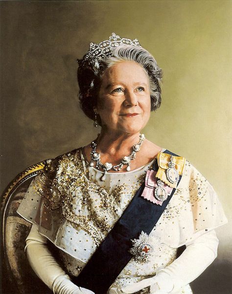 Princesa Margaret, Bowes Lyon, Queen Elizabeth The Queen Mother, Princesa Elizabeth, The Queen Mother, Lady Elizabeth, Rainha Elizabeth Ii, Queen Mum, Reine Elizabeth