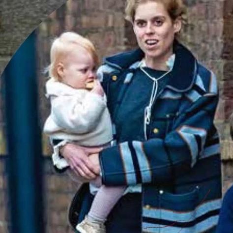 Princess Beatrice Wedding, Princess Eugenie And Beatrice, Beatrice Eugenie, Sarah Duchess Of York, Royal Uk, English Royalty, British Royal Families, Sarah Ferguson, Duchess Of York