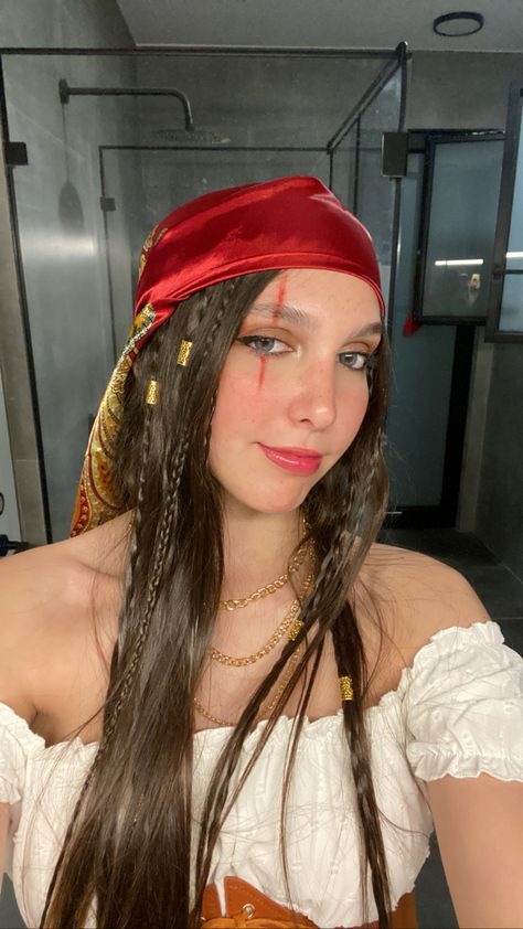 Bandana Hairstyles Pirate, Pirate Makeup Women Easy Tutorial, Captain Hook Female Costume, Pirate Hairstyles For Women Halloween, Pirate Hairstyles With Bandana, Pirate Make Up For Women, Captain Hook Makeup, Captain Hook Costume Female, Simple Pirate Makeup