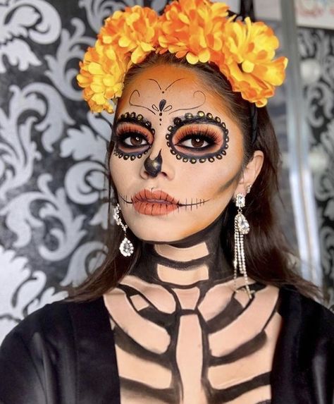 Dia De Muertos Makeup For Women, Katrina Face Painting, Simple Dia De Los Muertos Makeup Ideas Easy, Kids Catrina Makeup, Easy Dia De Los Muertos Makeup Ideas Half Face, Orange Catrina Makeup, Catrina Hairstyle, Outfits Catrina, Catrina Makeup Easy