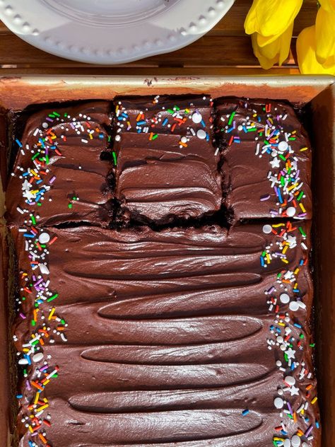 Chocolate Sheet Cake Protein Powder Brownies, Protein Brownies Recipe, Homemade Brownie Mix, Brownie Mix Recipes, Homemade Chocolate Frosting, Homemade Brownie, Brownies Recipes, Perfect Brownies, Brownie Frosting