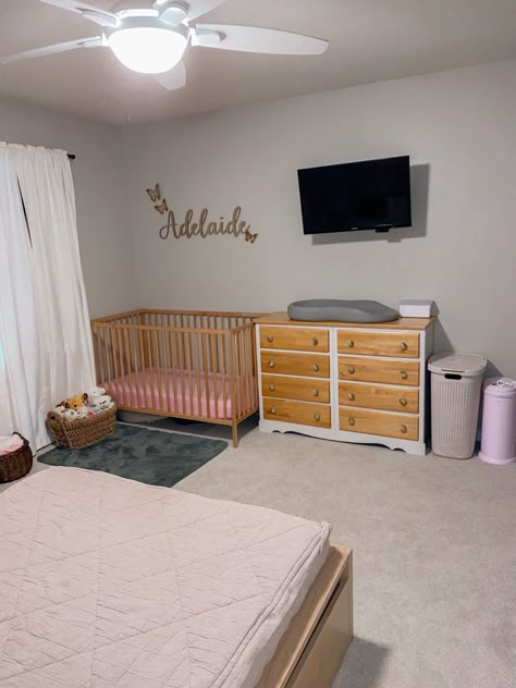 Nursery Inside Parents Room, Bedroom Ideas Single Mom, Room With Nursery Ideas, Split Nursery And Bedroom, Co Sleeping Nursery Ideas, Simple Apartment Nursery, Nursery Section In Parents Room, Mom And Son Bedroom Ideas, Nursery Ideas In Parents Room Small Spaces