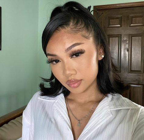 Half Up Half Down Silk Press, Side Part High Ponytail, Short Hair Baddie Hairstyles, Straight Curls, Baddie Hairstyles Latina, Shower Hair, Twisted Hair, Side Part Hairstyles, Short Hair Black