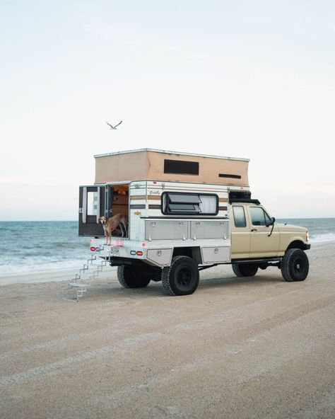 Truck Camping Setup, Camping Setup Ideas, Truck Camper Shells, Camping Setup, Pickup Camper, Truck Bed Camping, Obs Ford, Camper Truck, Slide In Camper