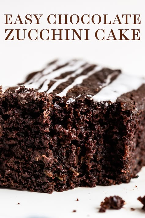 Chocolate Zucchini Cake Recipe, Zucchini Cakes Recipe, Recipe For A Crowd, Zucchini Recipes Dessert, Zucchini Chocolate, Buckwheat Cake, Cakes Easy, Keto Cakes, Chocolate Zucchini Cake