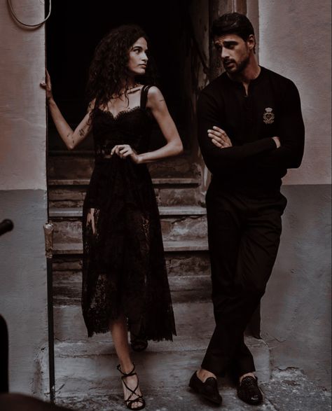 Dante Salvatore, Elena Lombardi, Michelle Morrone, Funky Dresses, Michele Morrone, Stylish Couple, Rich Lifestyle, Crazy Things To Do With Friends, Dark Photography