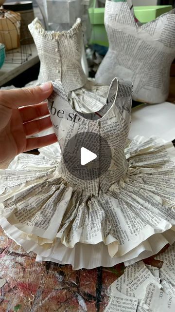 Heinz & Brummel on Instagram: "Next steps on a new Degas inspired ballet dress. It will be available in my Etsy shop soon… 
•
•
•

#paper #paperdress #papiermache #ballet #papercraft #ballerina #dressmaking #paperlove #degas #degasballerina #edgardegas #heinzundbrummel #etsyhandmade" Paper Mache Dress, Paper Costumes Diy, Paper Mache Angels Diy, How To Make Paper Dresses Tutorial, Paper Mache Sculpture Tutorial, Paper Dress Art, Degas Ballerina, Paper Costume, Papier Mache Doll