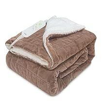 Heated Blanket Aesthetic, Weighted Blanket Aesthetic, Heated Blankets, Wellness Girl, Heating Blanket, Blankets For Winter, Heated Throw, Girls Gift Guide, Electric Blanket