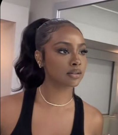 Ponytail Hairstyles For Black Women Wig, License Photo Black Woman, Black Formal Women Outfit, Low Updo Black Women, Braid Weave Hairstyles For Black Women, Justine Skye Ponytail, Spring Hairstyles Black Women, Middle Part High Ponytail Black Women, Hair Rollers Black Women