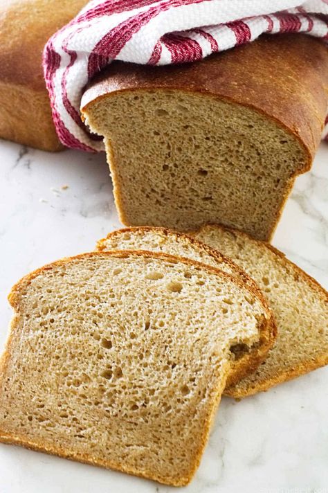 Sprouted Wheat Buttermilk Sandwich Bread Coconut Flour Cake Recipes, Coconut Flour Cake, Sprouted Wheat Bread, Keto Garlic Bread, Low Carb Pancake Recipe, Easy Keto Bread Recipe, Keto Pizza Crust, Sprouted Wheat, Diet Bread