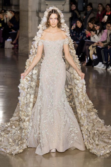 Georges Hobeika Spring 2017 Couture Look Gatsby, Haute Couture Wedding Dress, Couture Wedding Dresses, Haute Couture Gowns, Couture Bridal Gowns, Collection Couture, Boda Mexicana, Couture Wedding Gowns, Fashion Pics