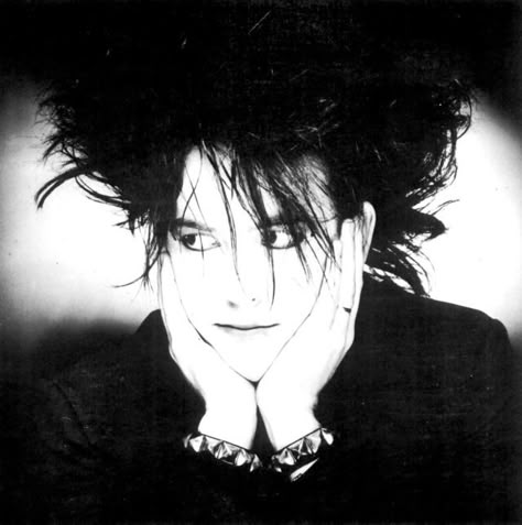 Addict to messed up Dave — ℜ𝔬𝔟𝔢𝔯𝔱 𝔖𝔪𝔦𝔱𝔥, 1984 80s Goth, Goth Subculture, Robert Smith, Memento Mori, Find You, It Takes, Discover Yourself, Express Yourself, A Place