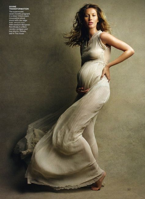 giseleforvogueus3 Gisele Bundchen by Patrick Demarchelier | Vogue US April 2010 A Well Traveled Woman, Maternity Shoot Ideas, A Pregnant Woman, Patrick Demarchelier, Maternity Inspiration, Terry Richardson, Pregnancy Photography, Maternity Photo Ideas, Pregnancy Photo