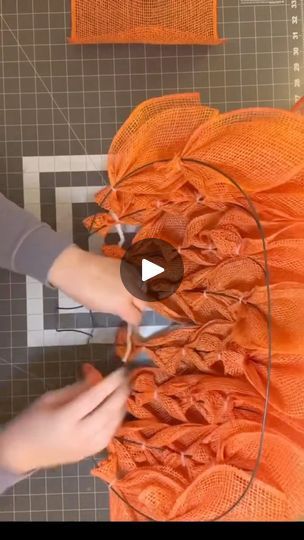 Diy Pumpkin Wreath Tutorial, Dollar Tree Pumpkin Frame Ideas, Dollar Tree Pumpkin Wreath Form Ideas, Pumpkin Frame Wreath, Wire Pumpkin Wreath Diy, Pumpkin Wreath Ideas, Fall Wreath Ideas Diy, Pumpkin Mesh Wreaths, Dollar Tree Pumpkin Wreath