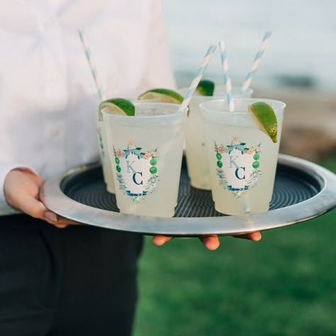 Custom Full Color Shatterproof Cups Custom Full Color Frost - Etsy Custom Frosted Wedding Cups, Wedding Custom Cups, Venue Watercolor, Frosted Wedding Cups, Watercolor Crest, Frosted Cups, Frosted Cup, Wedding Crest, Custom Cocktails