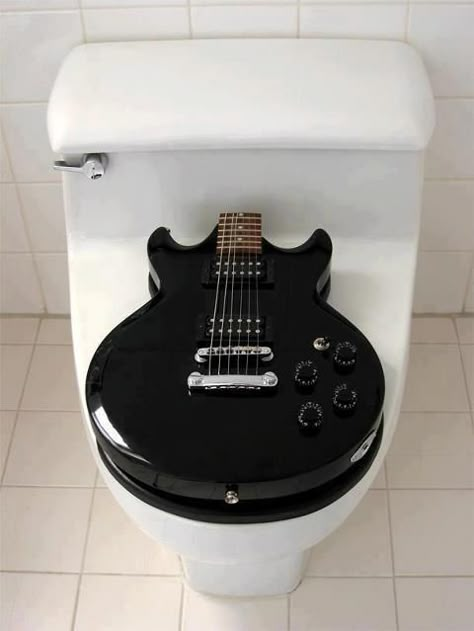 music decor - Google Search Music Furniture, Bar Deco, Vinyl Records Music, Guitar Room, Diy Vinyl, Music Decor, Home Goods Decor, Guitar Art, Toilet Seat Cover