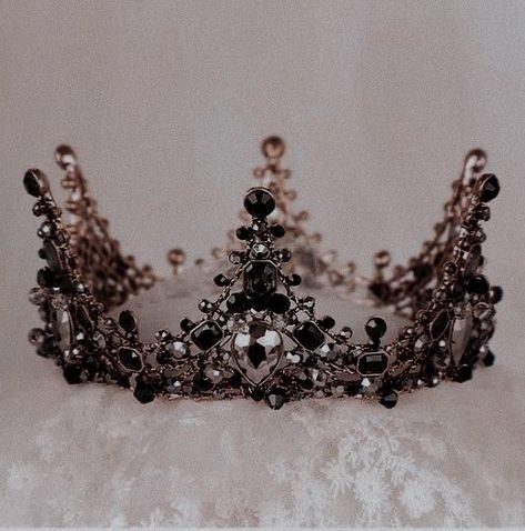 Reputation Album Aesthetic, Reputation Album, Black Tiara, Crown Aesthetic, Dark Princess, Gothic Bracelet, Album Aesthetic, Queen Aesthetic, Beautiful Tiaras