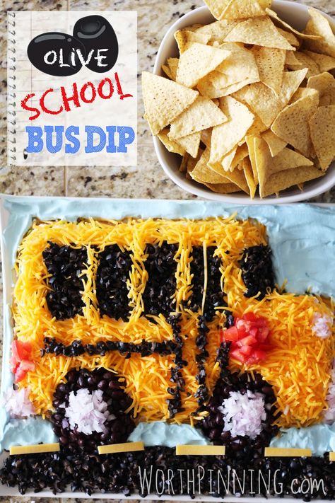 Worth It Events: Back-to-School Bus Dip Magic School Bus Party, School Bus Birthday Party, Wheels On The Bus Party, School Bus Birthday, Bus Birthday Party, Treats For Teachers, Back To School Treats, School Bus Party, Back To School Party Ideas