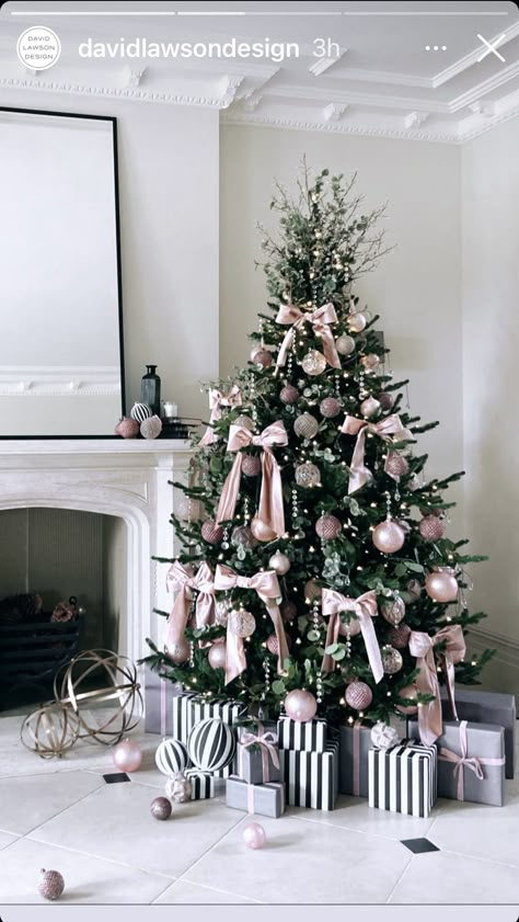 Pink Silver And White Christmas Tree, Pink Velvet Christmas Tree, Pink White And Silver Christmas Tree, Champagne Pink Christmas Tree, Lv Christmas Tree, Christmas Decor Ideas Pink And Gold, Pink Ribbon Christmas Tree, Pastel Christmas Wreath, Pinkmas Tree