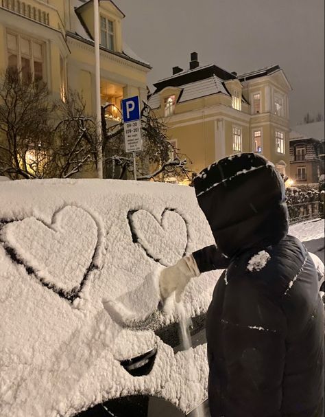 Winter in oslo Oslo Aesthetic Winter, Oslo In Winter, Oslo Norway Winter, Oslo Aesthetic, Cars In Snow, Winter Aesthetic Pictures, Oslo Winter, Cold Girl, Christmas Dreaming