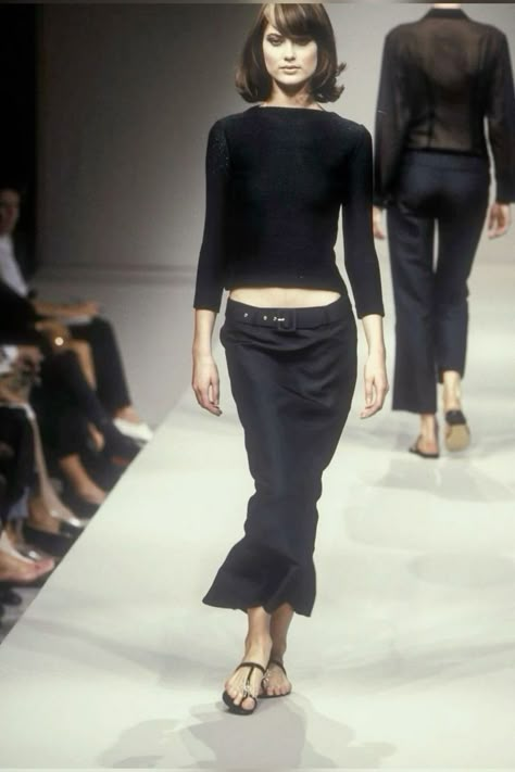 90s Minimalism, Shalom Harlow, 90s Runway Fashion, Outfit 90s, Fall 24, Alberta Ferretti, John Galliano, 가을 패션, Fall 2024